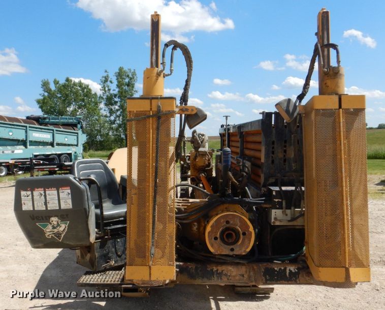 image for item MF9101 2005 Vermeer D24X40 Series II  directional boring unit