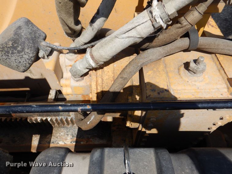 image for item MF9101 2005 Vermeer D24X40 Series II  directional boring unit