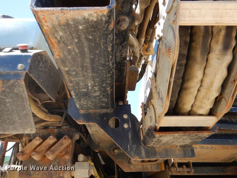 image for item MF9101 2005 Vermeer D24X40 Series II  directional boring unit