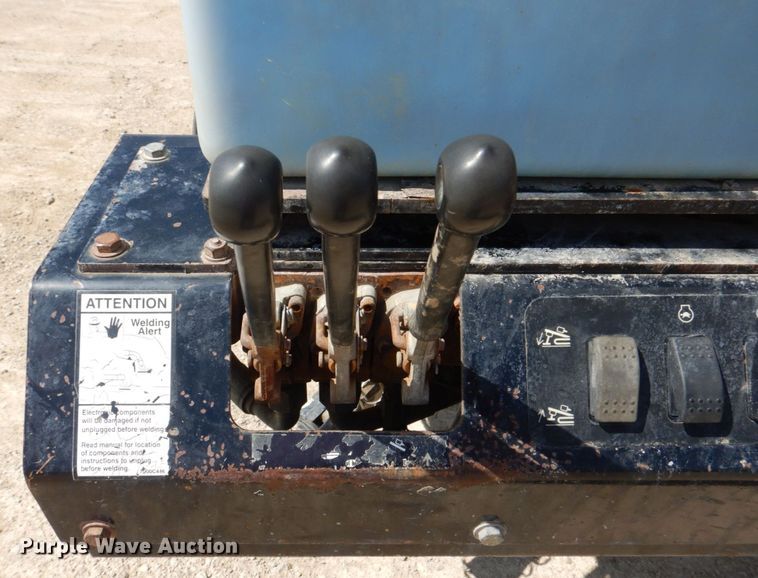 image for item MF9101 2005 Vermeer D24X40 Series II  directional boring unit