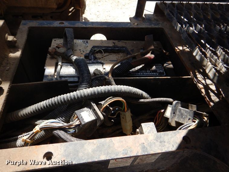 image for item MF9101 2005 Vermeer D24X40 Series II  directional boring unit