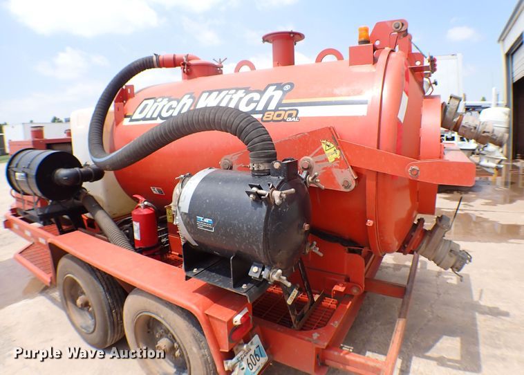 image for item MF9341 2014 Ditch Witch FX30  vacuum excavator