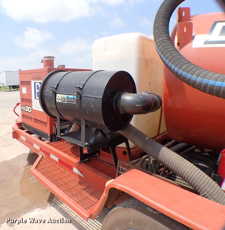 image for item MF9341 2014 Ditch Witch FX30  vacuum excavator