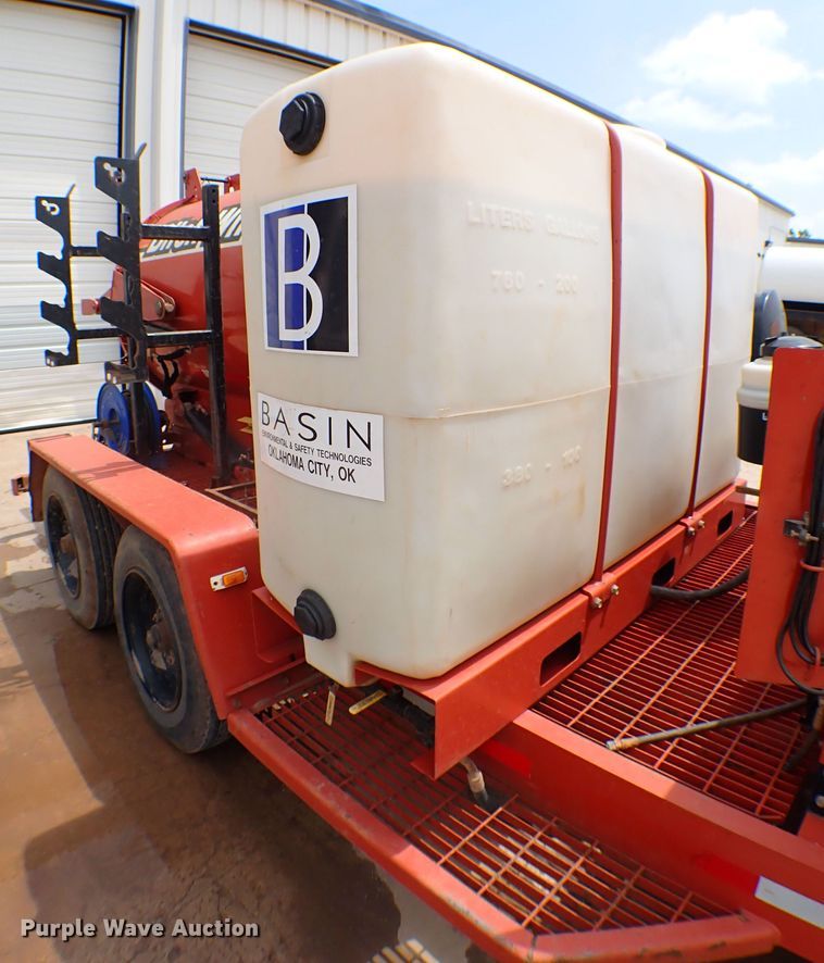 image for item MF9341 2014 Ditch Witch FX30  vacuum excavator