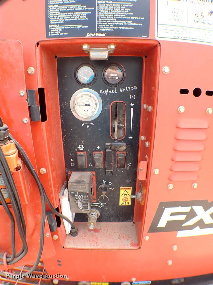 image for item MF9341 2014 Ditch Witch FX30  vacuum excavator