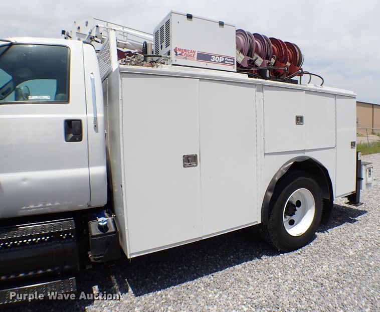 image for item MF9348 2012 Ford F750  crane truck