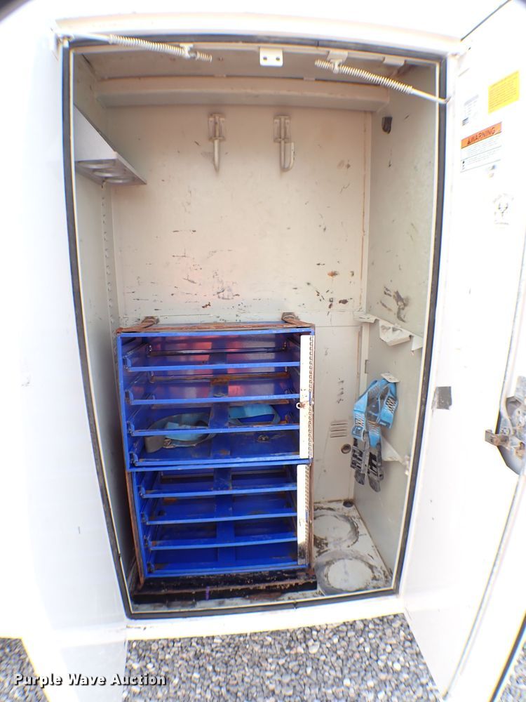 image for item MF9348 2012 Ford F750  crane truck