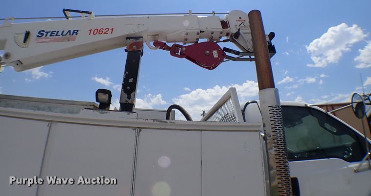 image for item MF9348 2012 Ford F750  crane truck