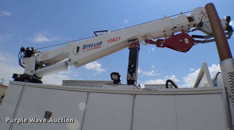 image for item MF9348 2012 Ford F750  crane truck