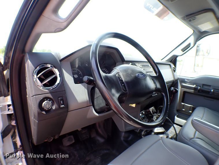 image for item MF9348 2012 Ford F750  crane truck