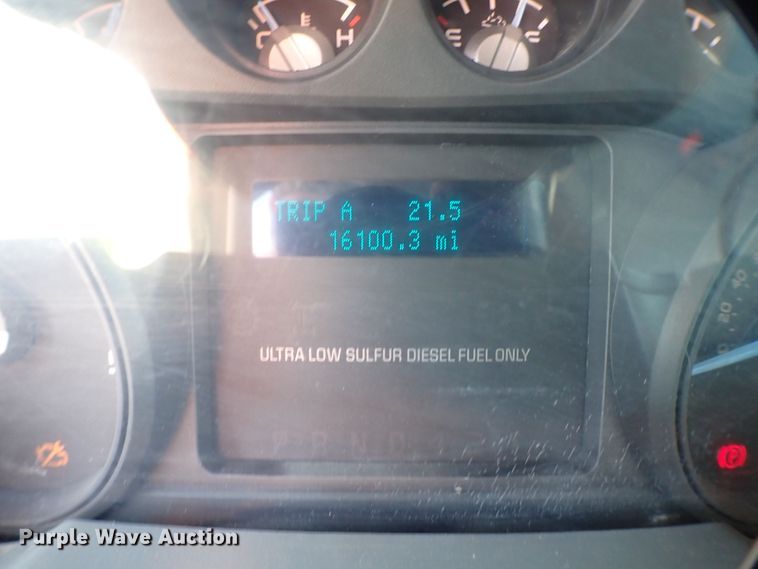 image for item MF9348 2012 Ford F750  crane truck