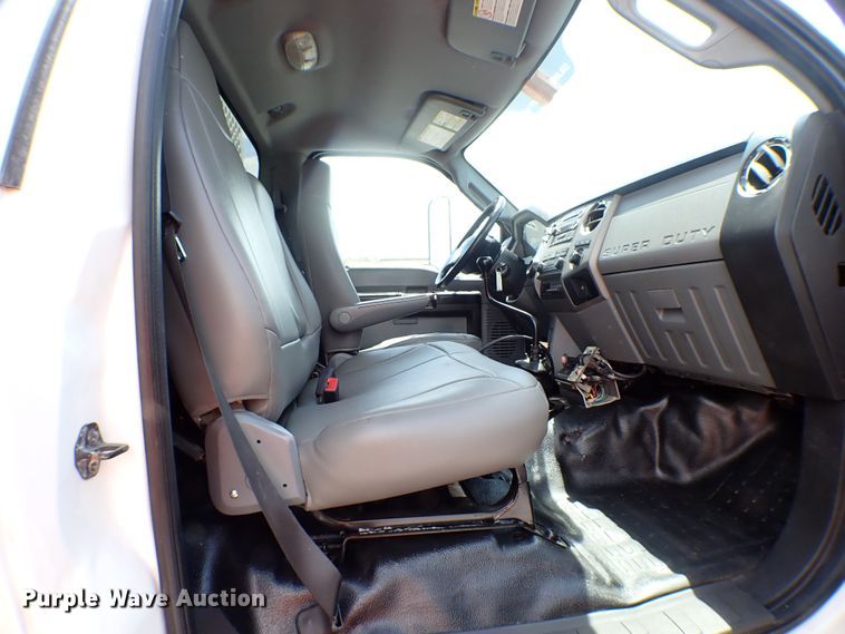 image for item MF9348 2012 Ford F750  crane truck