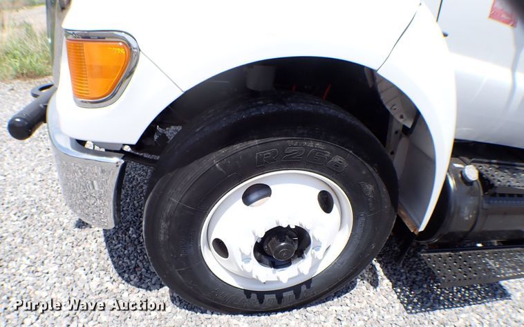 image for item MF9348 2012 Ford F750  crane truck