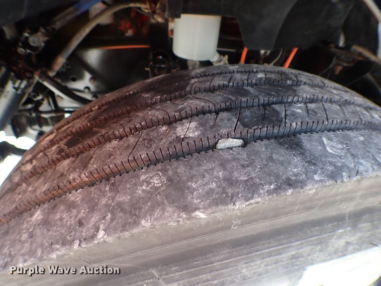 image for item MF9348 2012 Ford F750  crane truck