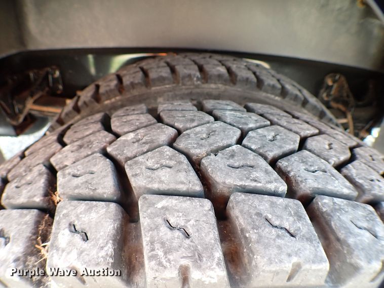 image for item MF9348 2012 Ford F750  crane truck