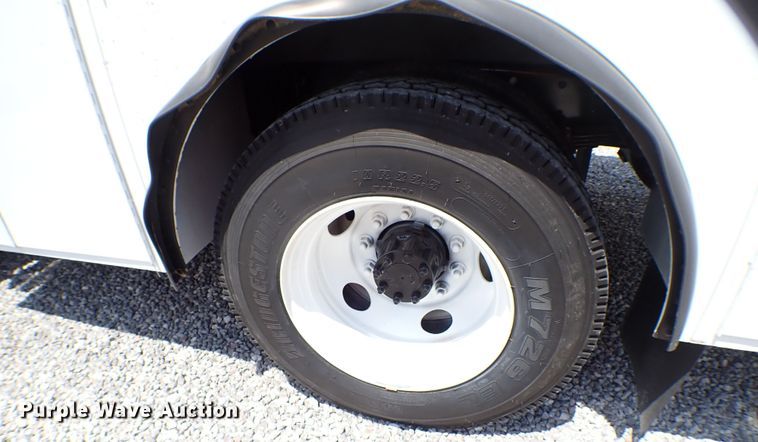 image for item MF9348 2012 Ford F750  crane truck