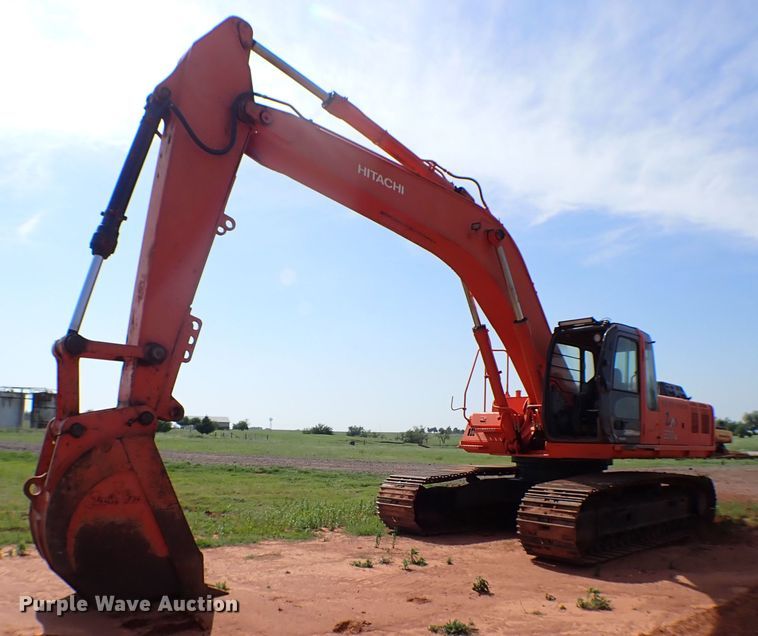 image for item MF9353 2005 Hitachi ZX330LC  excavator