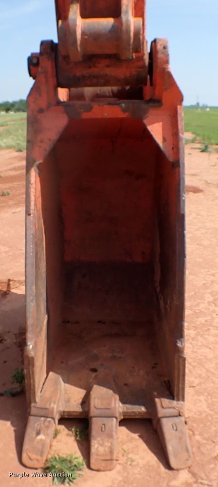 image for item MF9353 2005 Hitachi ZX330LC  excavator