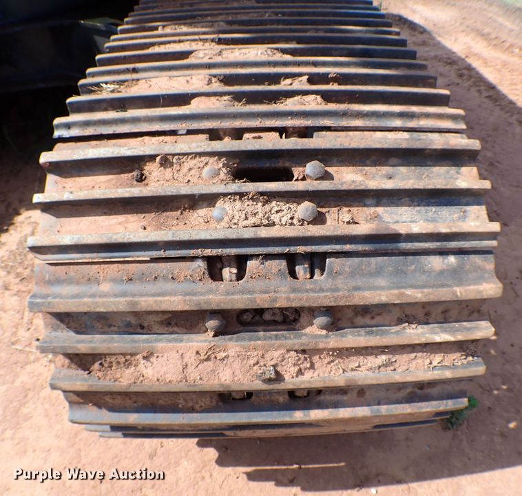 image for item MF9353 2005 Hitachi ZX330LC  excavator