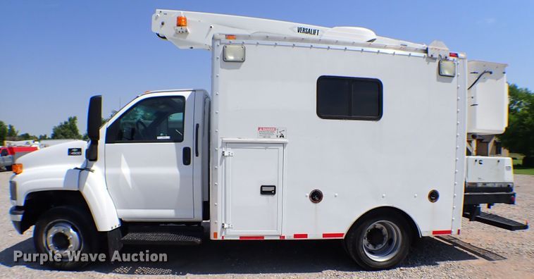 image for item MF9450 2008 Chevrolet C4500  fiber optic splicing truck