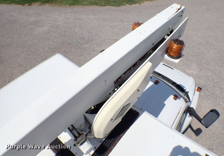 image for item MF9450 2008 Chevrolet C4500  fiber optic splicing truck