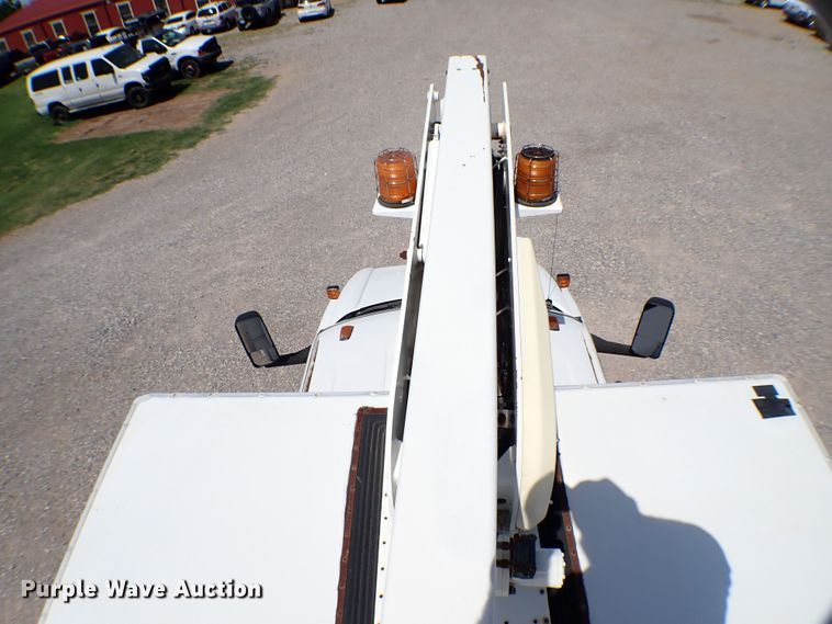 image for item MF9450 2008 Chevrolet C4500  fiber optic splicing truck