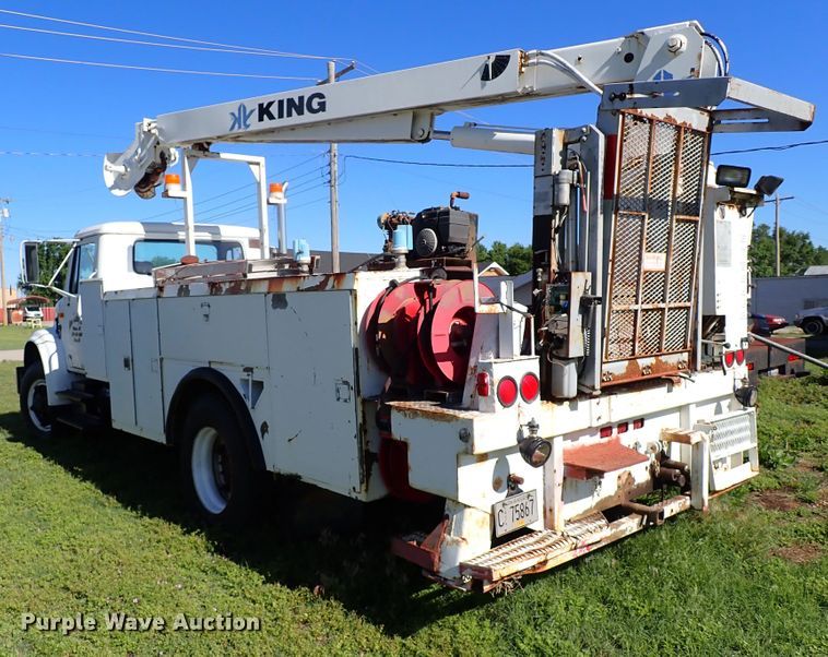 image for item MF9481 1990 International 4900  crane truck