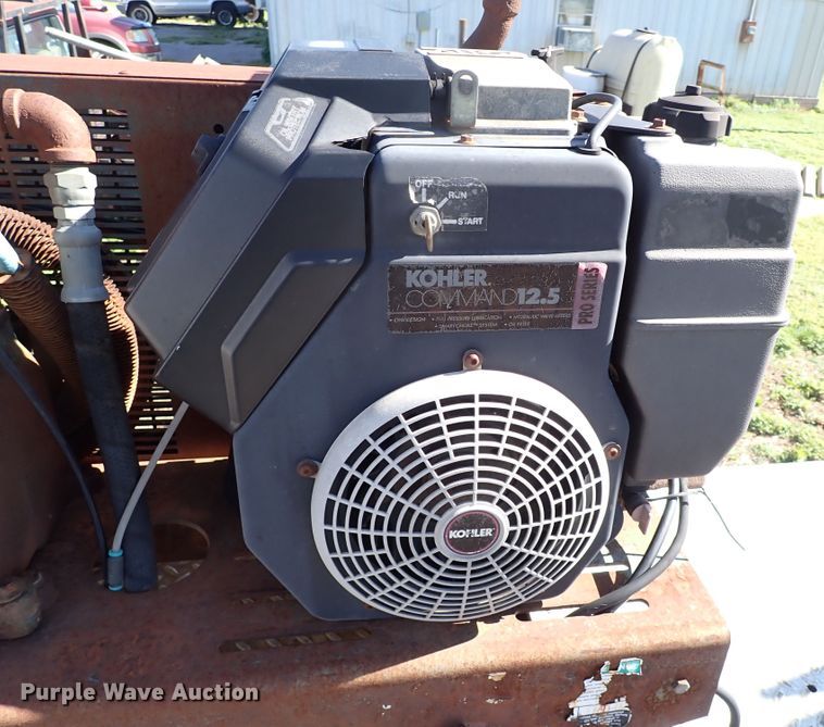 image for item MF9481 1990 International 4900  crane truck