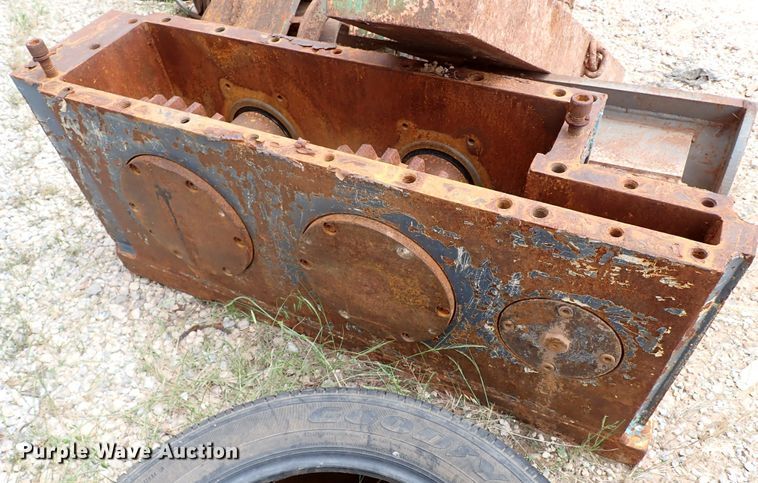 image for item MF9499 ICE 216  vibratory driver/extractor