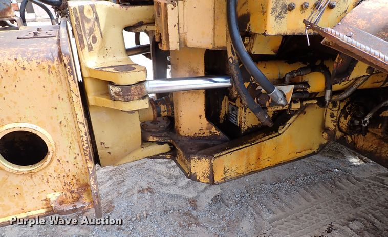 image for item MF9500 1987 Caterpillar D25C  haul truck