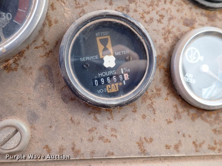 image for item MF9500 1987 Caterpillar D25C  haul truck