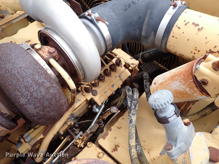 image for item MF9500 1987 Caterpillar D25C  haul truck