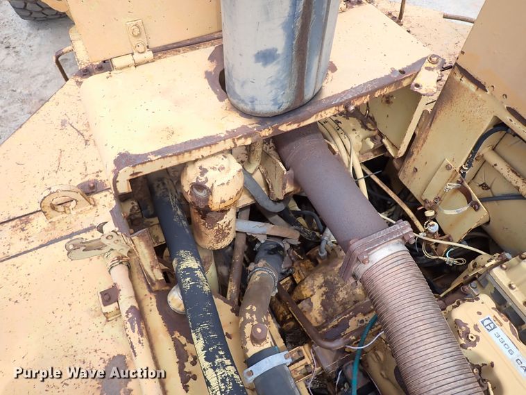 image for item MF9500 1987 Caterpillar D25C  haul truck