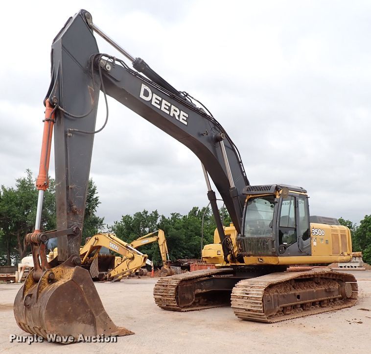 image for item MF9501 2008 John Deere 350D LC  excavator