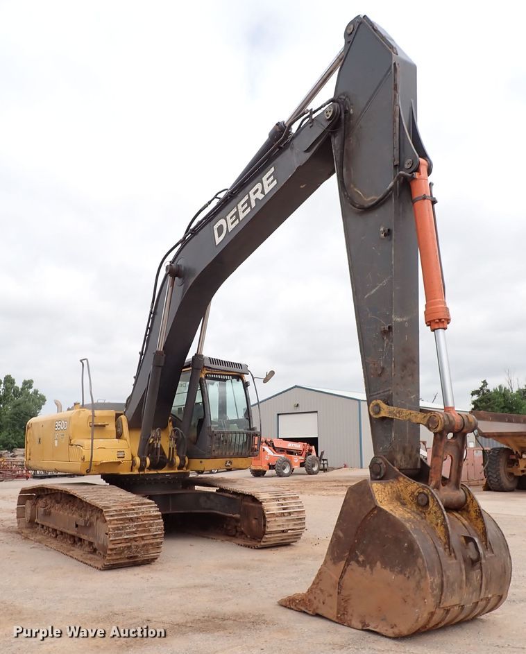 image for item MF9501 2008 John Deere 350D LC  excavator