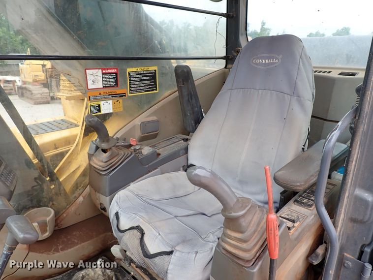 image for item MF9501 2008 John Deere 350D LC  excavator