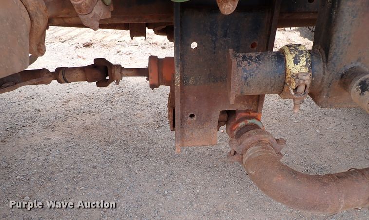 image for item MF9503 1982 International F2275  water truck