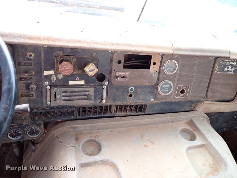 image for item MF9503 1982 International F2275  water truck