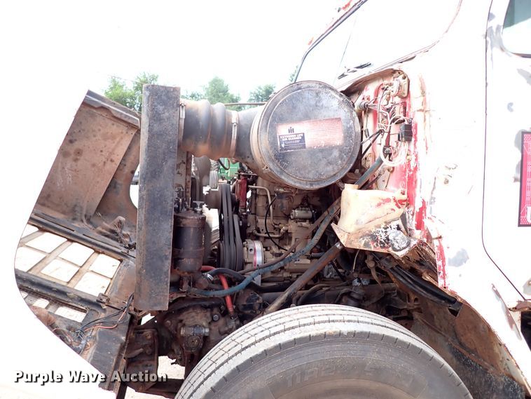 image for item MF9503 1982 International F2275  water truck