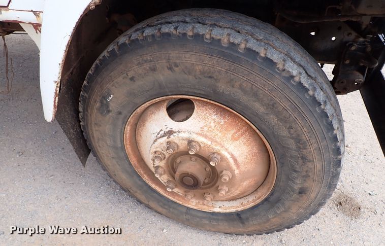 image for item MF9503 1982 International F2275  water truck