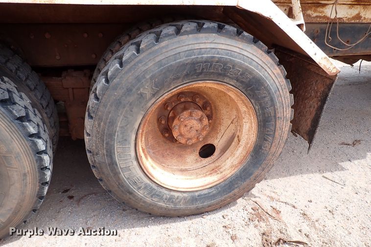 image for item MF9503 1982 International F2275  water truck