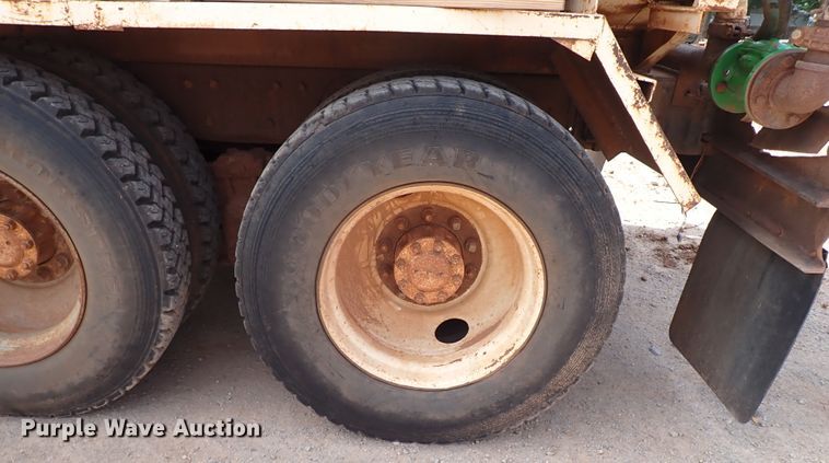 image for item MF9503 1982 International F2275  water truck