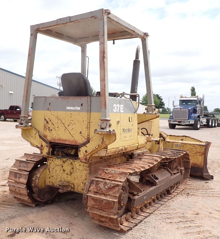 image for item MF9507 Komatsu D37E-5  dozer