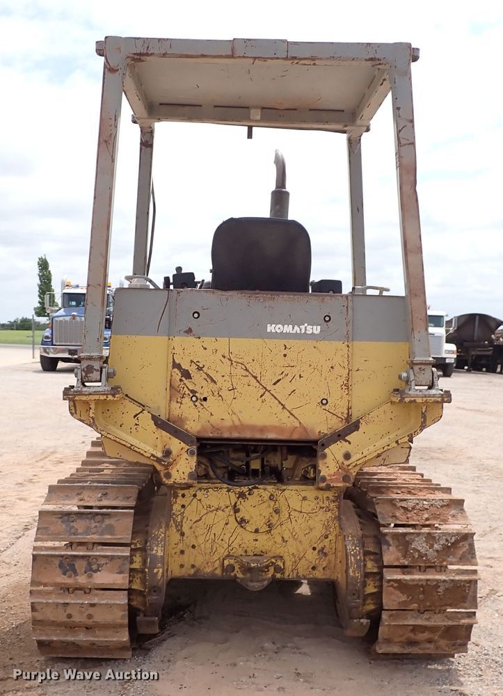 image for item MF9507 Komatsu D37E-5  dozer
