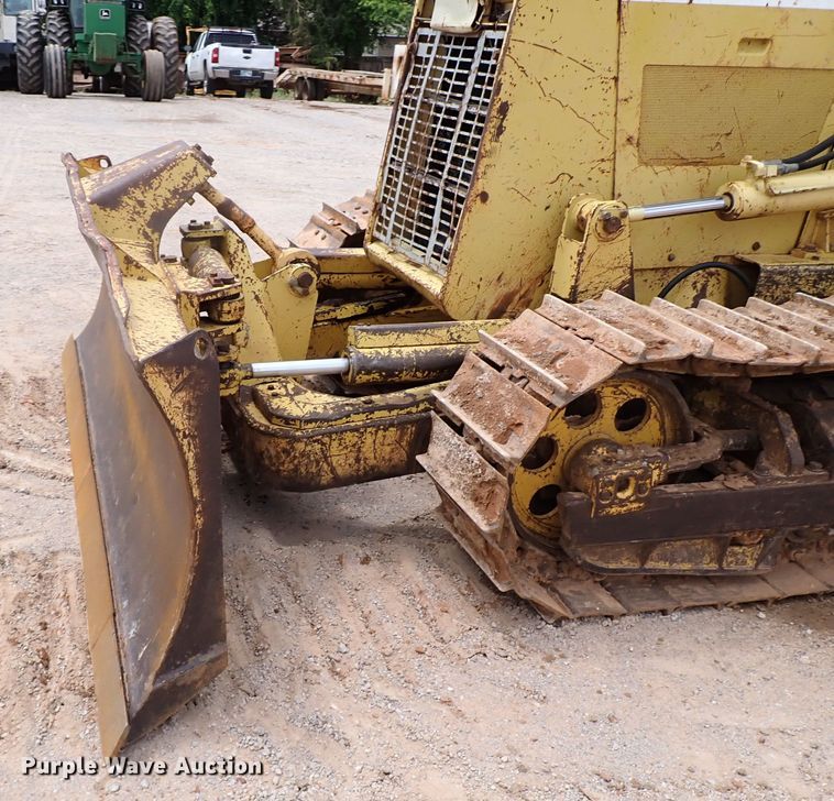 image for item MF9507 Komatsu D37E-5  dozer