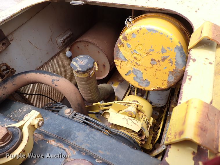 image for item MF9507 Komatsu D37E-5  dozer