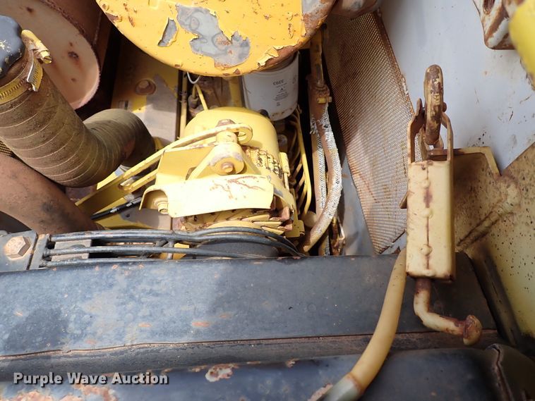 image for item MF9507 Komatsu D37E-5  dozer