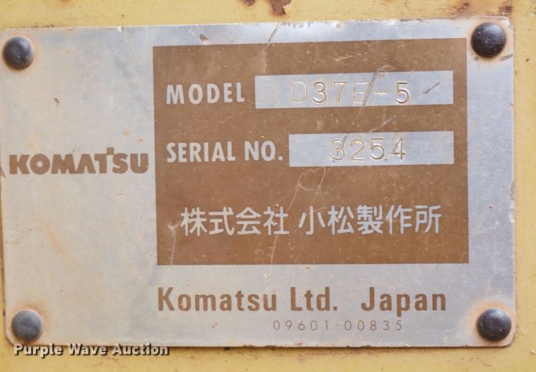 image for item MF9507 Komatsu D37E-5  dozer