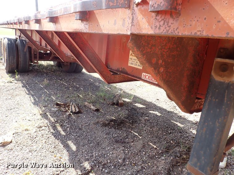 image for item MF9511 1979 Hobbs FBE-EP-40/65  flatbed trailer