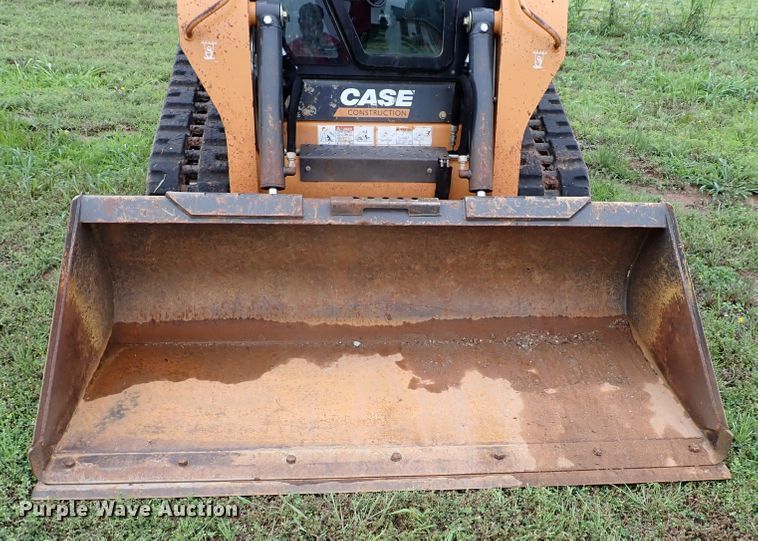 image for item MF9519 2017 Case TR270  tracked skid steer loader
